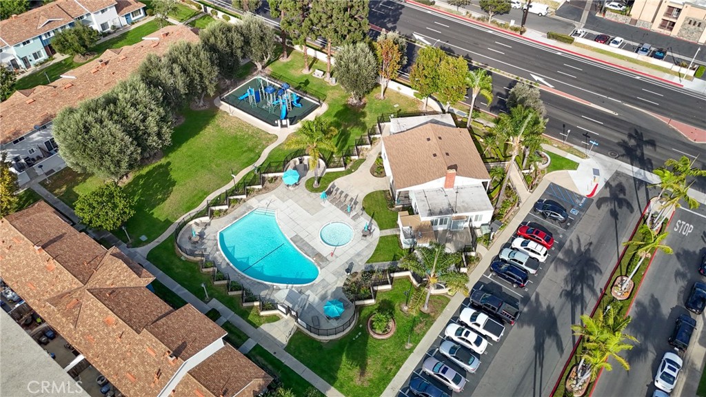 Huntington Continental (HCON) - Residential