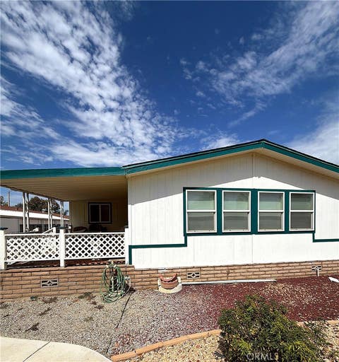 Photo of 1378 Bishop DR, Hemet, CA 92545 (MLS # CV26183992)