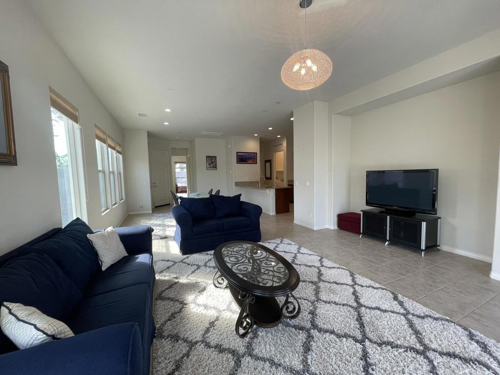 Del Webb RM - Residential Lease