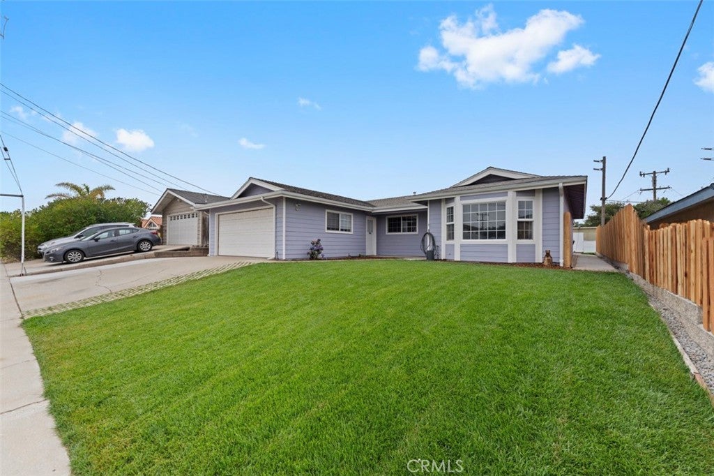 634 S Halcyon