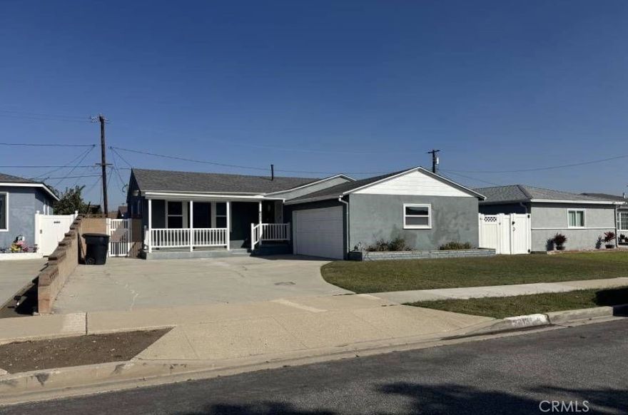 a beautifully remodeled single-family home located in the desirable Northwest Torrance neighborhood. Originally built in 1955, this one-story residence combines mid-century charm with modern updates, offering a comfortable and stylish living space. The home sits on a quiet cul-de-sac, providing a peaceful environment while remaining close to the amenities and conveniences of the South Bay area.
Inside, the property offers approximately 1,542 square feet of living space on a 5,400 square-foot lot. The layout features four bedrooms and two full bathrooms, including a primary suite situated at the back of the house for added privacy. During a recent full remodel, nearly every aspect of the home was upgraded — from a new roof and fresh flooring to modernized bathrooms and a completely renovated kitchen. The kitchen now showcases granite countertops, updated cabinetry, and new stainless-steel appliances, making it both functional and attractive.
The open, single-level floor plan provides easy flow between the living, dining, and kitchen areas, ideal for family living or entertaining guests. Other interior highlights include central air conditioning, recessed lighting, and a spacious walk-in closet in the primary suite. The attached two-car garage offers convenience and additional storage, while the lot provides a comfortable backyard space for outdoor relaxation or gatherings.