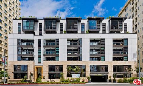 Photo of 10777 Wilshire Boulevard #409, Los Angeles, CA 90024 (MLS # 26657763)