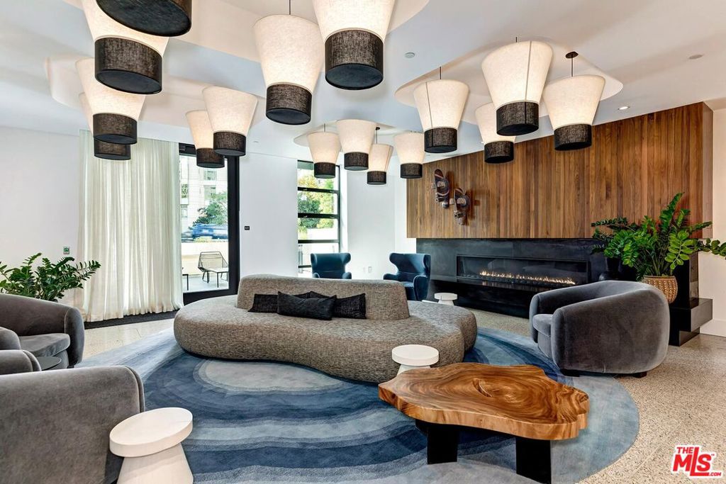 10777 Wilshire Boulevard 409