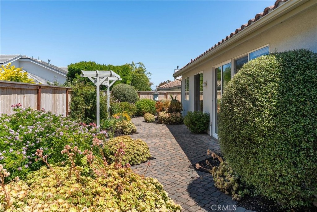 Monarch Grove(610) - Residential