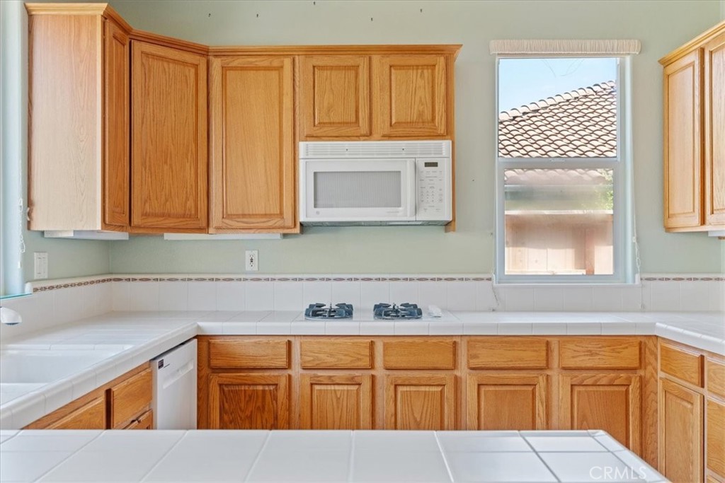 Monarch Grove(610) - Residential