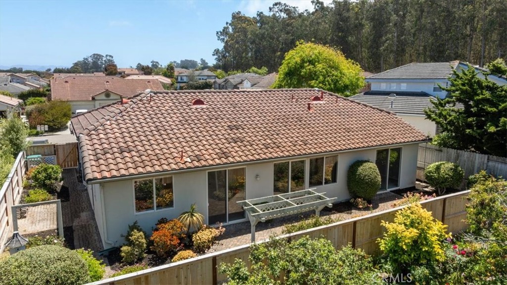 Monarch Grove(610) - Residential