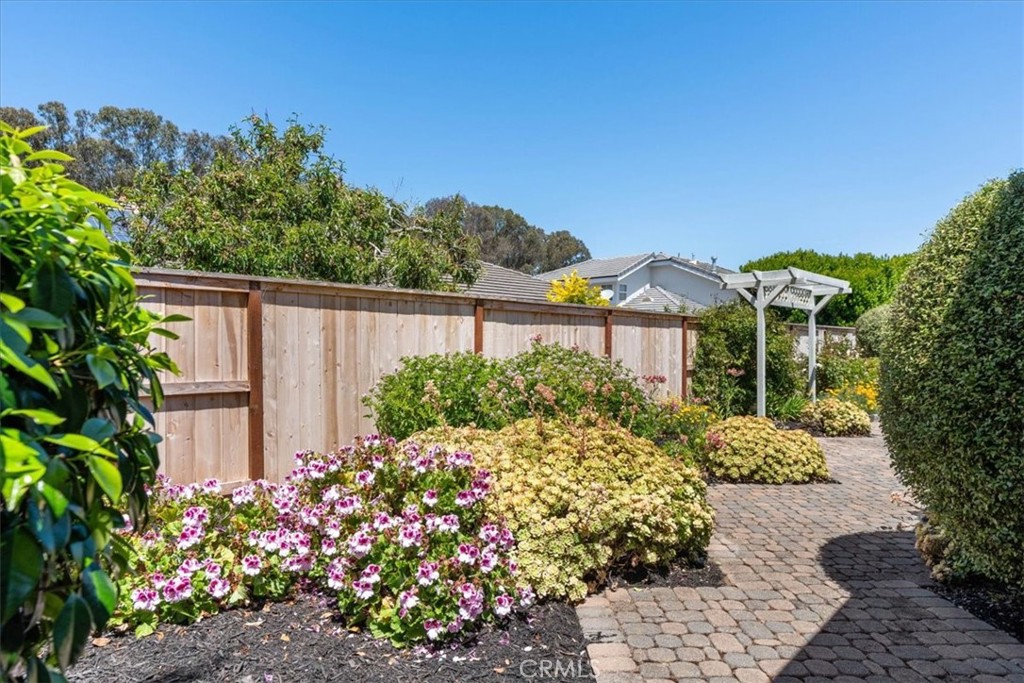 Monarch Grove(610) - Residential