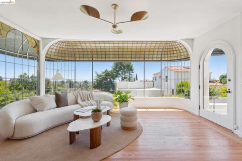 Tiny photo for 893 Glendome Circle CIR, Oakland, CA 94602 (MLS # 41137330)
