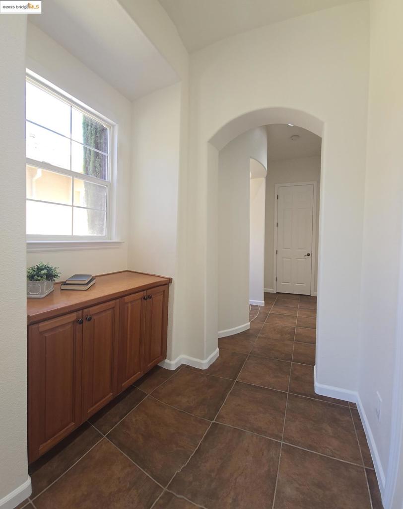 LAKESHORE - Residential