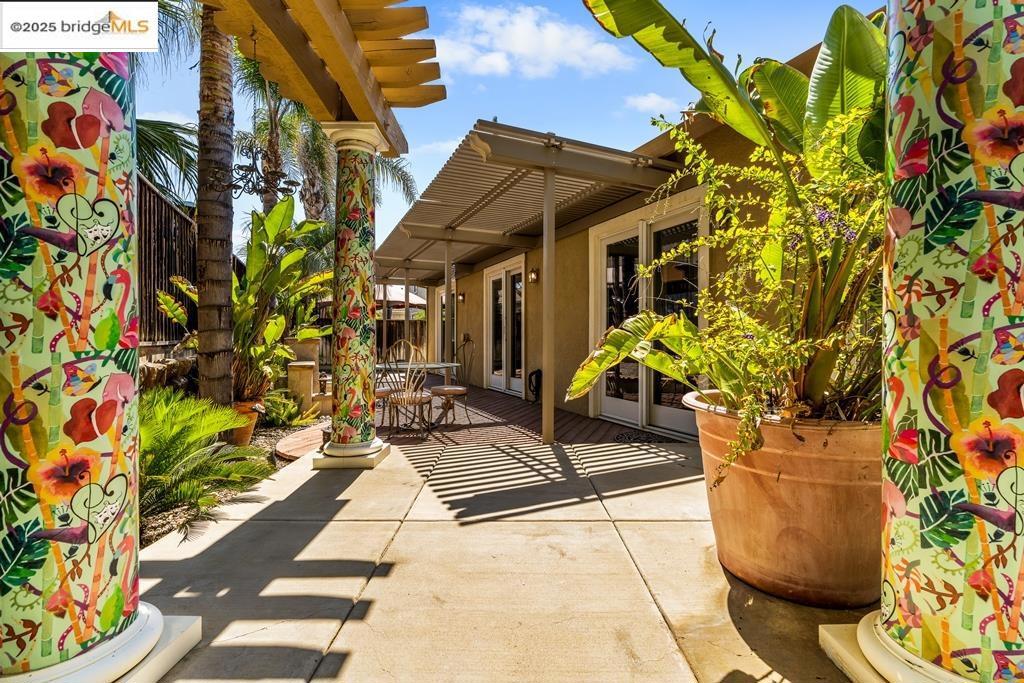 LAKESHORE - Residential