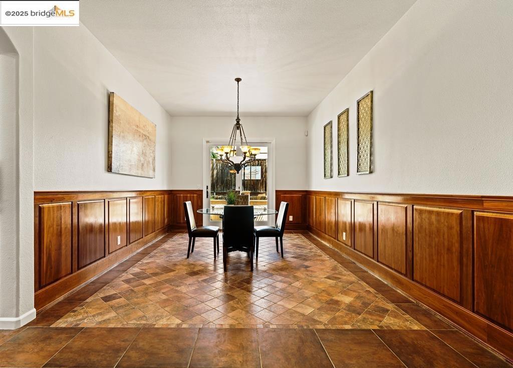 LAKESHORE - Residential