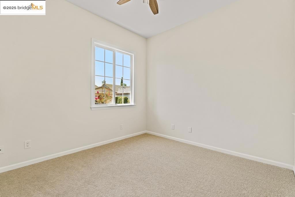 LAKESHORE - Residential