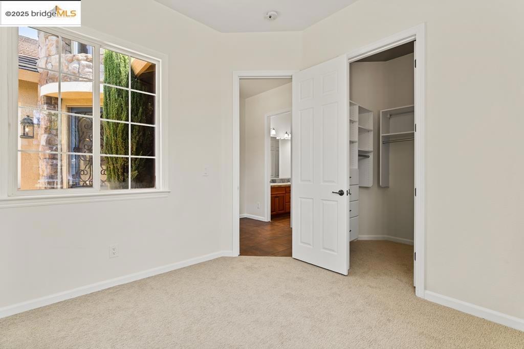 LAKESHORE - Residential