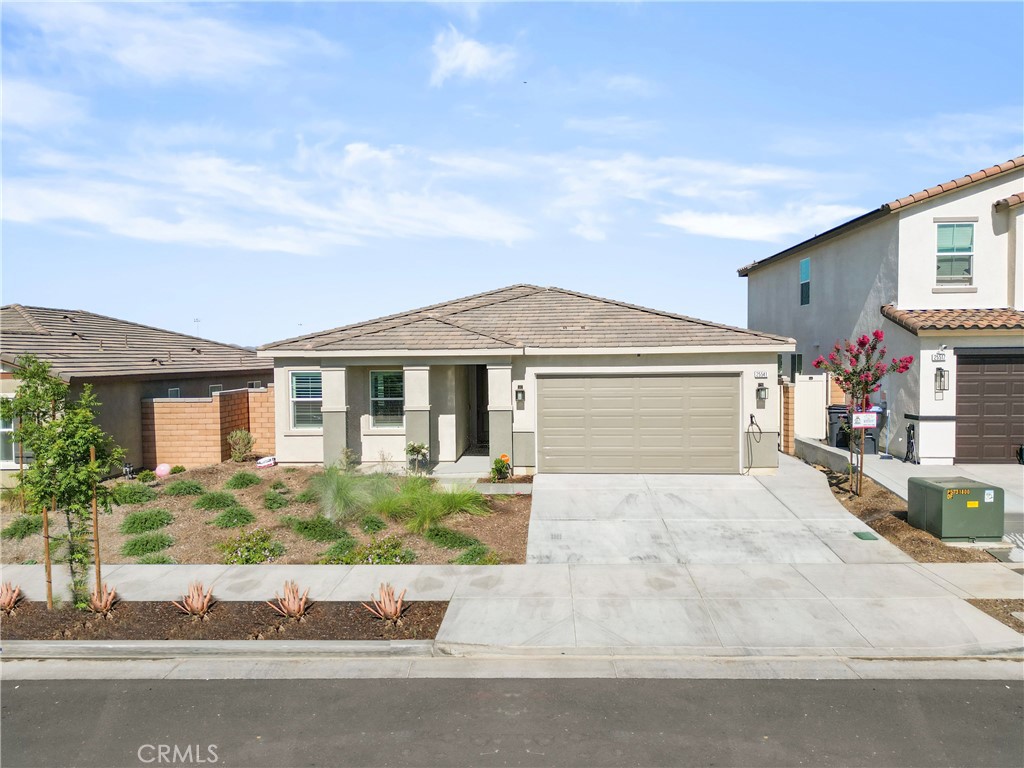 Beautiful Poppy at Countryview Community, Single Story Home with no HOA. 4 bedrooms, 2 baths, beautiful kitchen with Granite Counter tops, stainless steel appliances, spacious open concept area, large master bedroom with walk in closet and walk in shower. Vinyl Flooring throughout the house, custom paint, upgraded vinyl window shutters, a laundry room and a 2-car garage, Cost saving solar energy system adds to the homes appeal, EV charging, added concrete pad in backyard, front water wise landscape. Walking distance to elementary and high school. Close to shopping and parks.
This home is ready for you to move in and make it your own. Don't miss the opportunity to own this beautiful property!