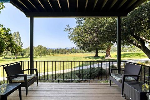 Photo of 850 Acorn Way Way, Napa, CA 94558 (MLS # 41137474)
