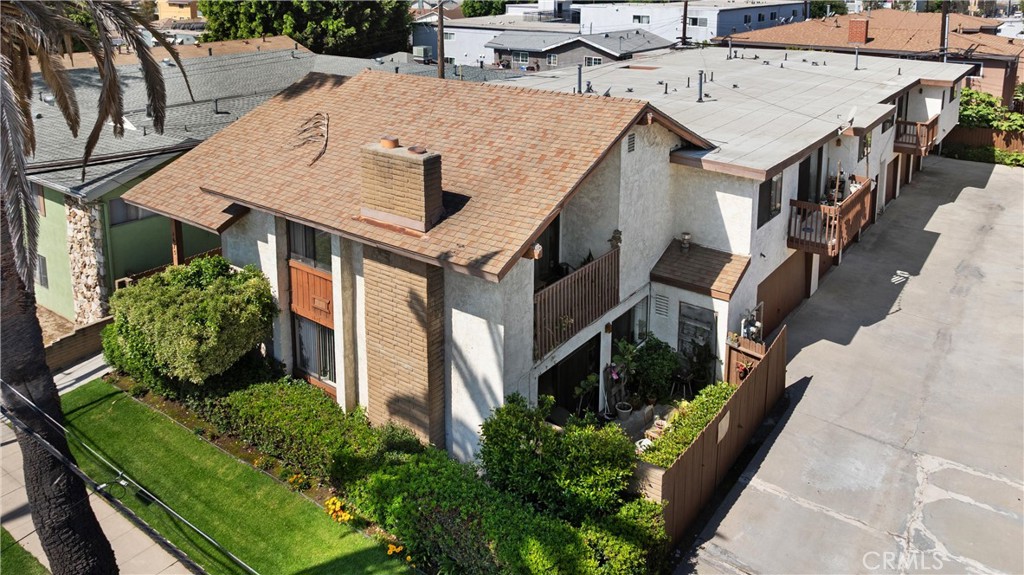 This is a great opportunity to own a 7 unit apartment building with a tremendous amount of upside. 1675 Loma Avenue features 7,208 Square Feet of living space split among 7 units, with a front unit that is a 3 Bedroom/2 Bathroom, and six units that are 2 Bedroom/2 Bathroom. The building features enclosed private garages that park 8 cars, as well as an additional parking spot at the end of the building. All units are individually metered for gas and electric, In terms of location, it doesn't get any better than this. The area has strong rental demand from perspective tenants, and the property is centrally located just south of PCH in East Long Beach, and conveniently close to schools, parks, shopping, dining, entertainment, downtown Long Beach, Long Beach City College, Cal State Long Beach University, major transit, and so much more. This is a great opportunity to buy a a great investment property with a tremendous amount of upside for adding value, maximizing income, and creating substantial equity.
