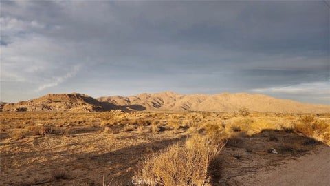 Photo of 0 Japatul, Apple Valley, CA 92308 (MLS # HD26160055)