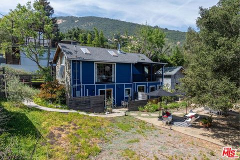 Photo of 19583 19583 Bowers Dr Dr, Topanga, CA 90290 (MLS # 26671453)