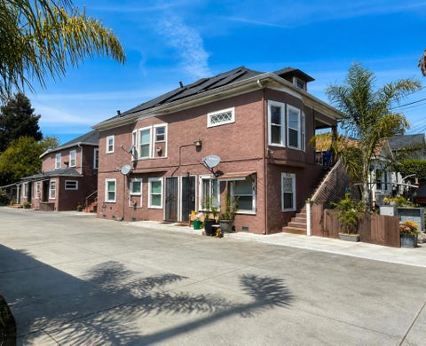 Photo of 317 Ocean Street, Santa Cruz, CA 95060 (MLS # ML82060762)