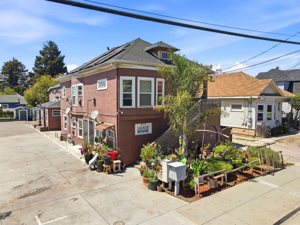 317 Ocean Street