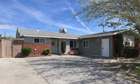 Photo of 45414 Raysack AVE, Lancaster, CA 93535 (MLS # SR26177799)