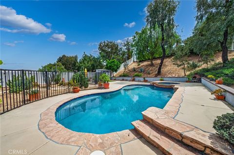 Tiny photo for 27432 Cobble Dr, Corona, CA 92883 (MLS # SW26070829)