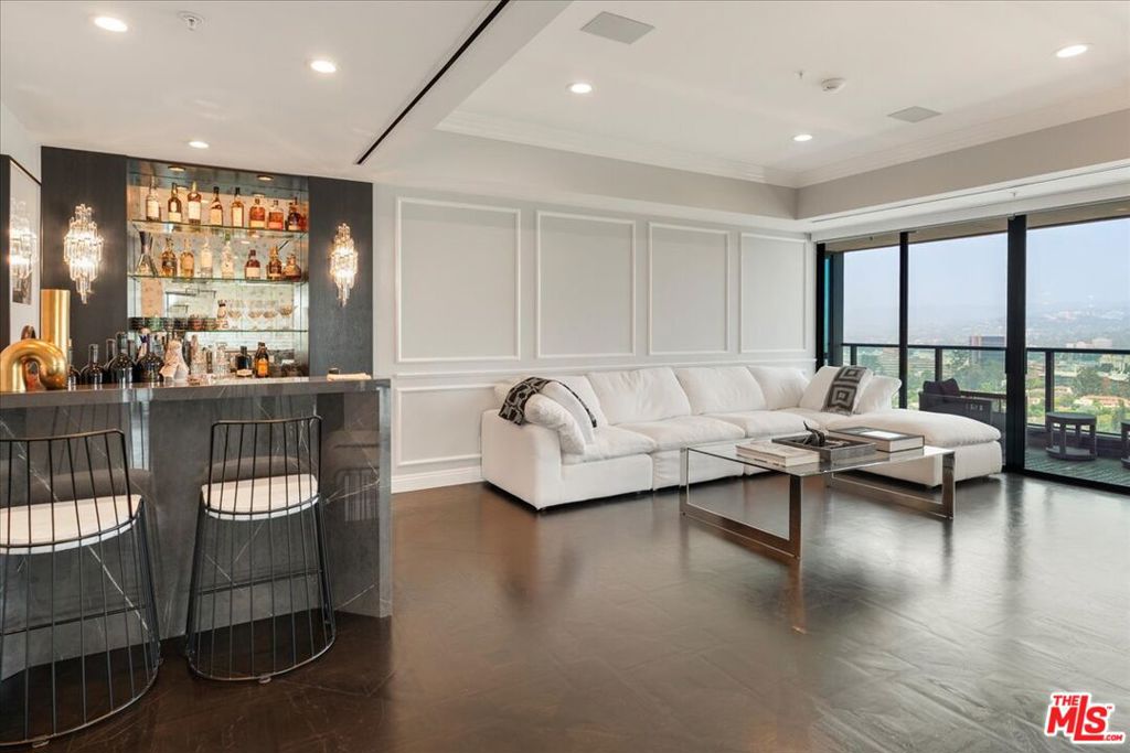 10490 Wilshire Boulevard 2604
