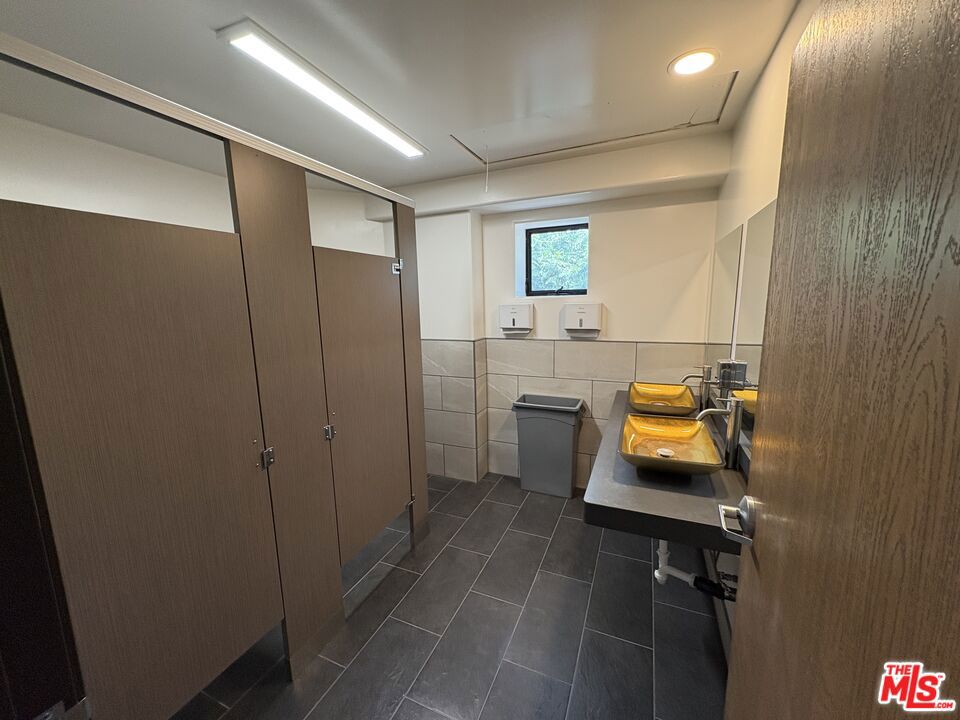 Arrowhead Woods - Residential