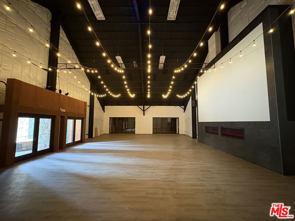 Arrowhead Woods - Residential