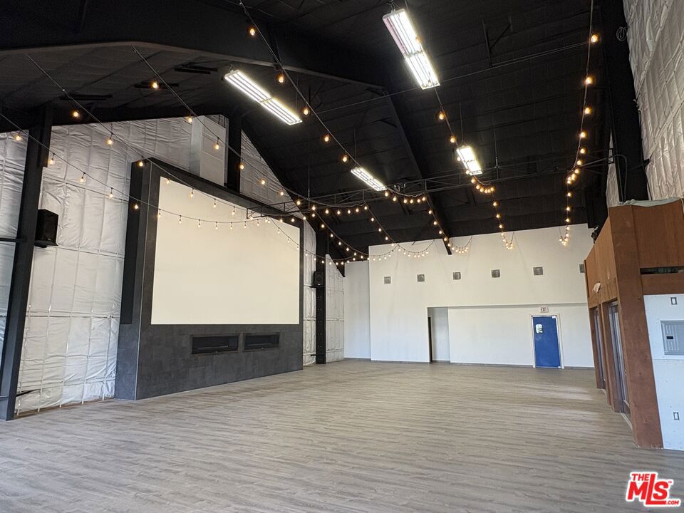 Arrowhead Woods - Residential