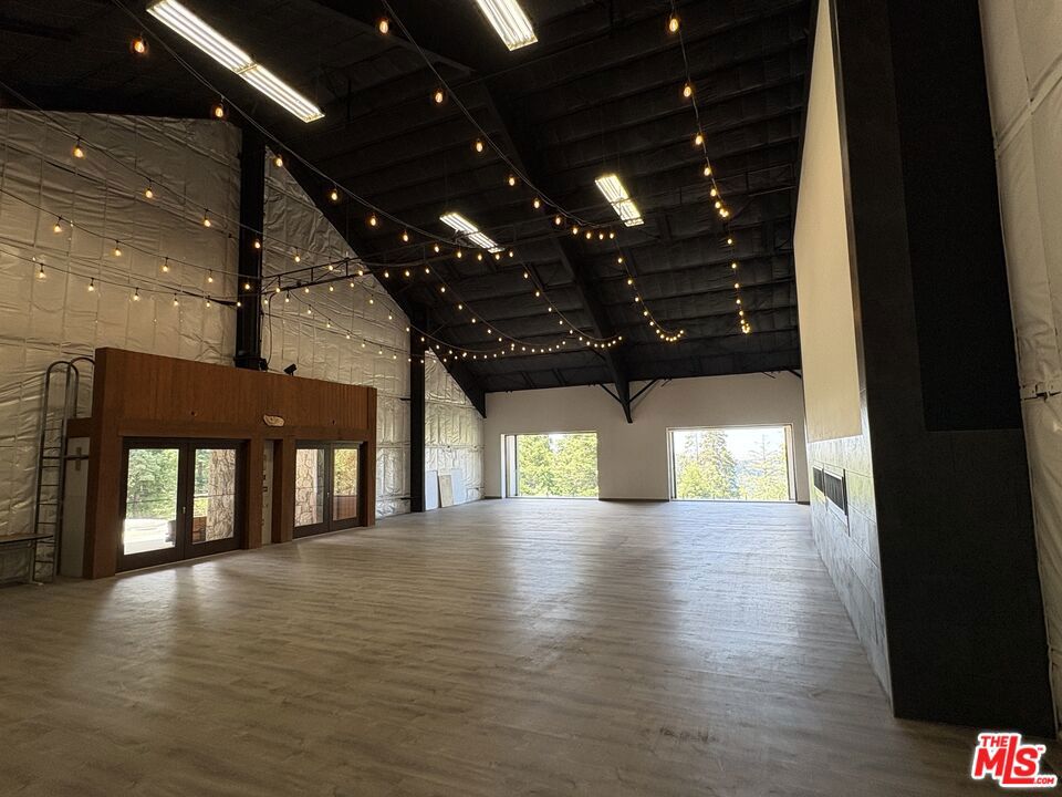 Arrowhead Woods - Residential