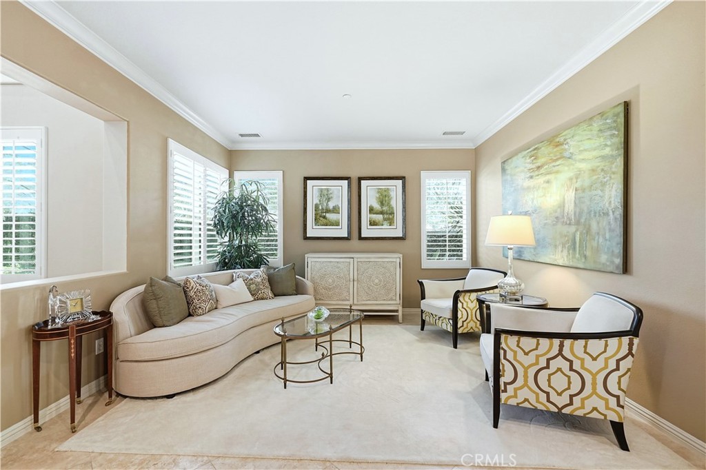 10 Boulder Ridge Court