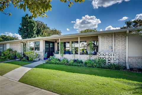 Photo of 1730 Tam O'Shanter Road #M14-13H, Seal Beach, CA 90740 (MLS # OC25242145)