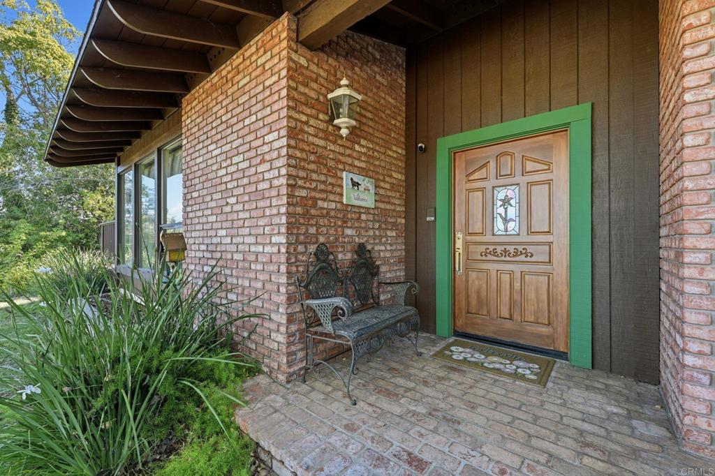 1427 El Nido Drive