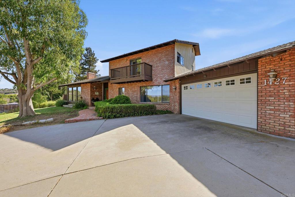 1427 El Nido Drive