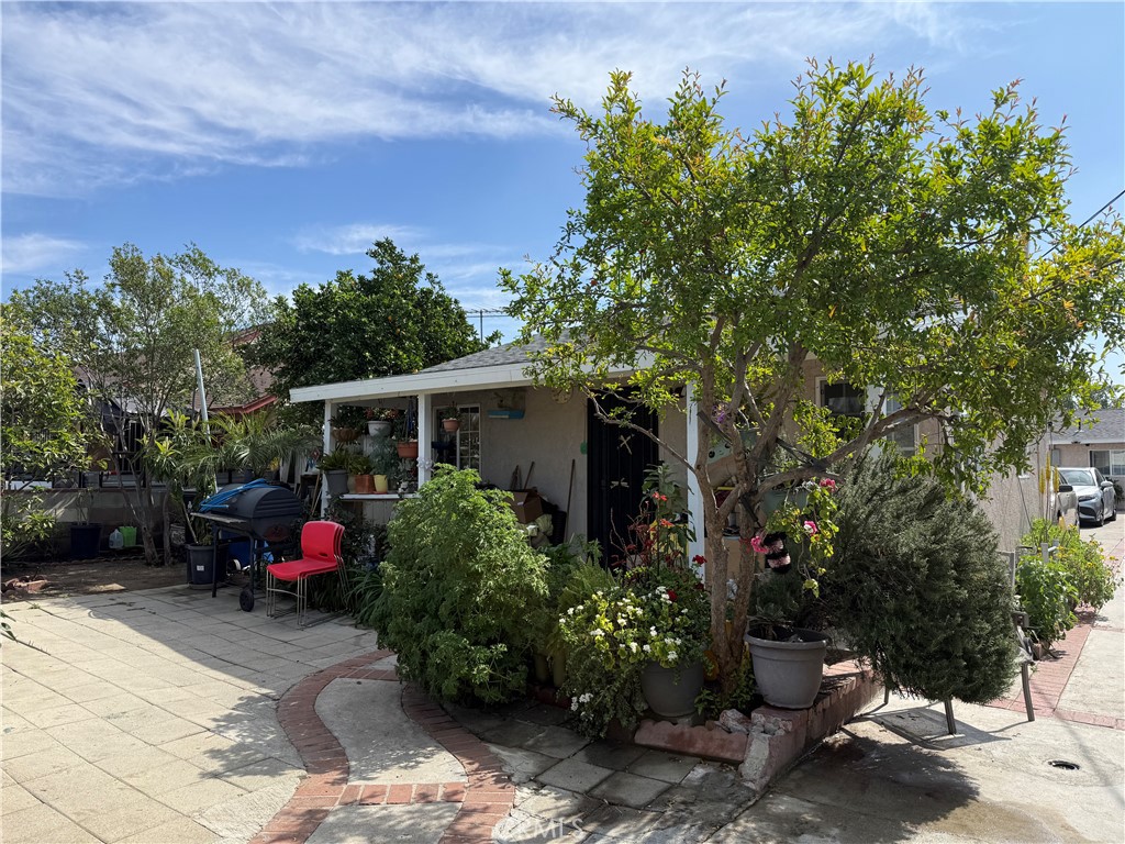 12872 Van Nuys Boulevard