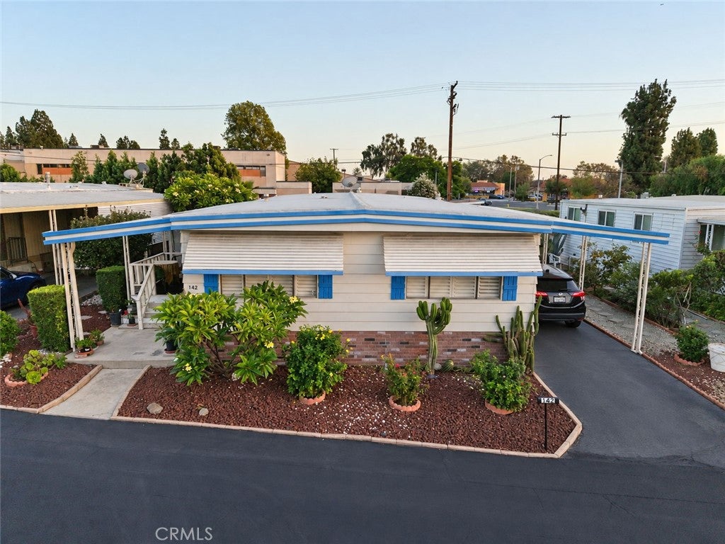 840 E Foothill Boulevard 142