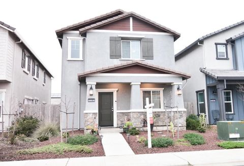 Photo of 12185 Coal Creek Way, Rancho Cordova, CA 95742 (MLS # ML82040889)