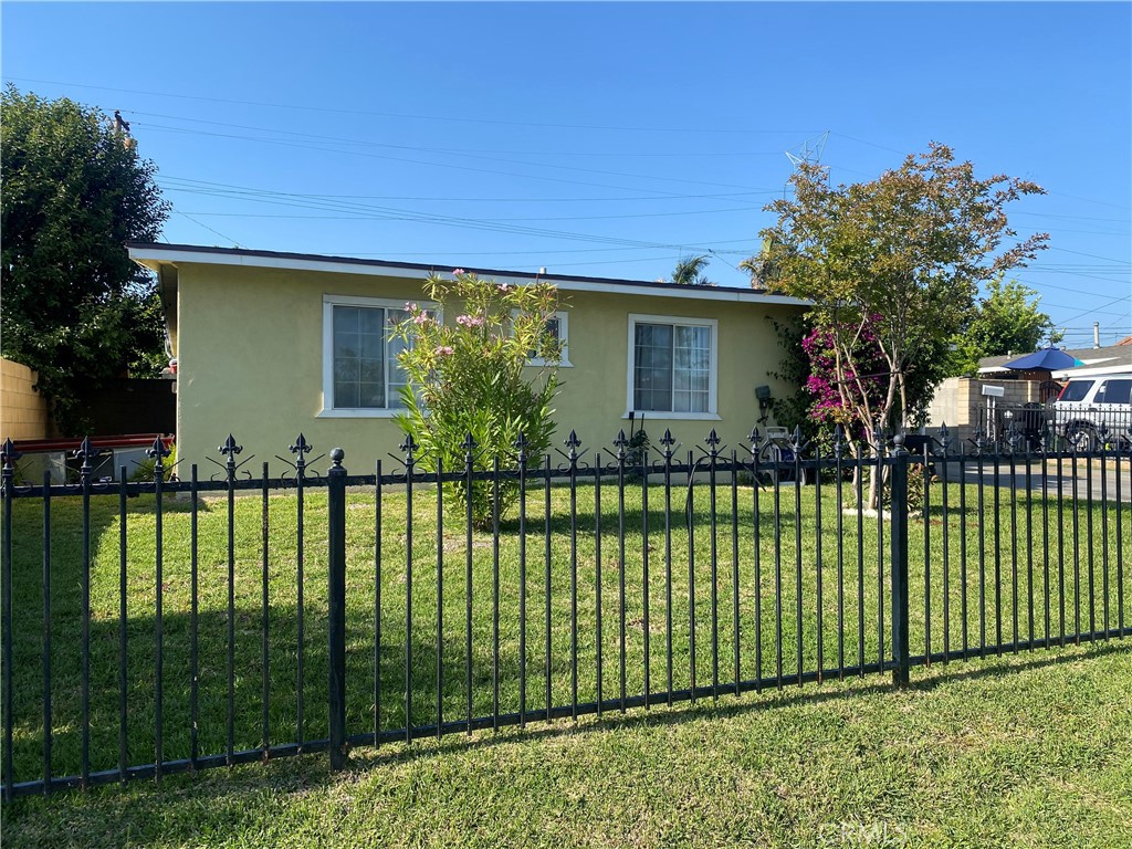 17909 E Laxford Road