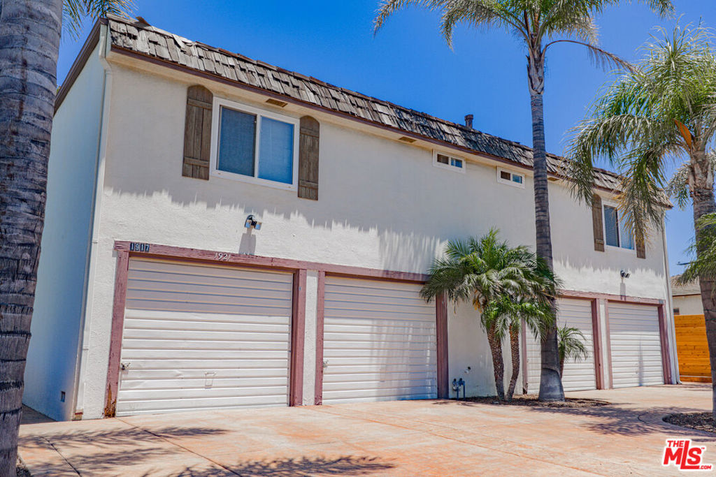 1917 Colonia Place