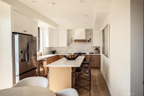 Photo of 5441 Blackwelder, Los Angeles, CA 90016 (MLS # SR25259956)