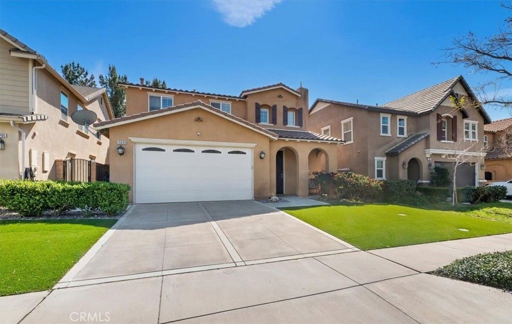 Photo of 15699 Slowik Court, Fontana, CA 92336 (MLS # CV26046904)