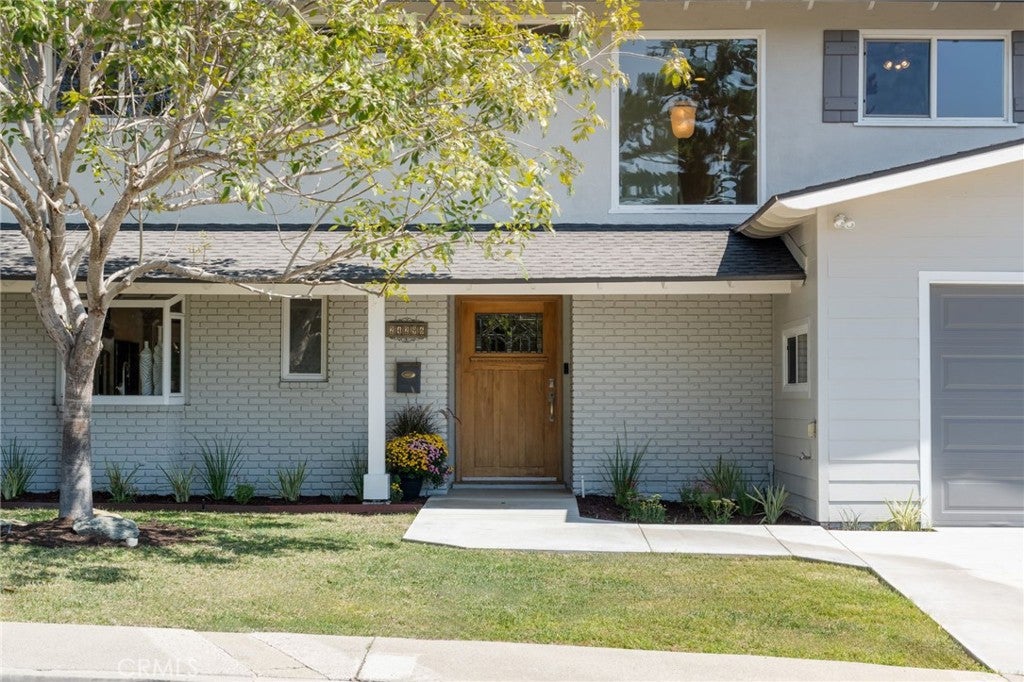24296 Via Aquara Avenue