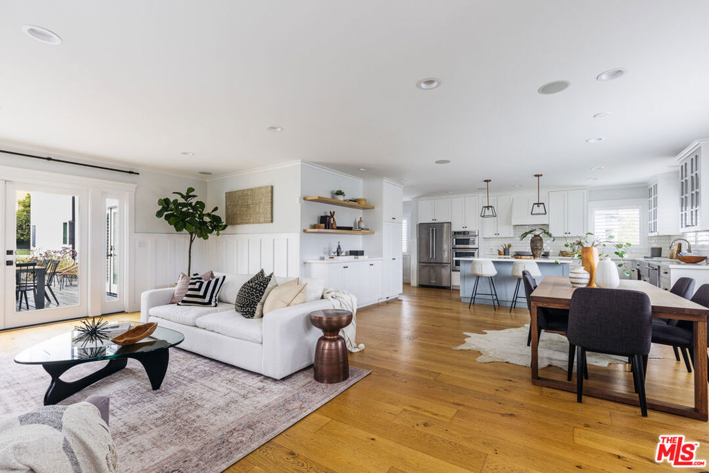 Properties 2 8373 Westlawn Avenue