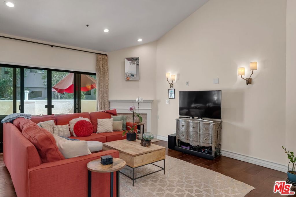 Photo of 1722 Malcolm Avenue #304, Los Angeles, CA 90024 (MLS # 26717979)