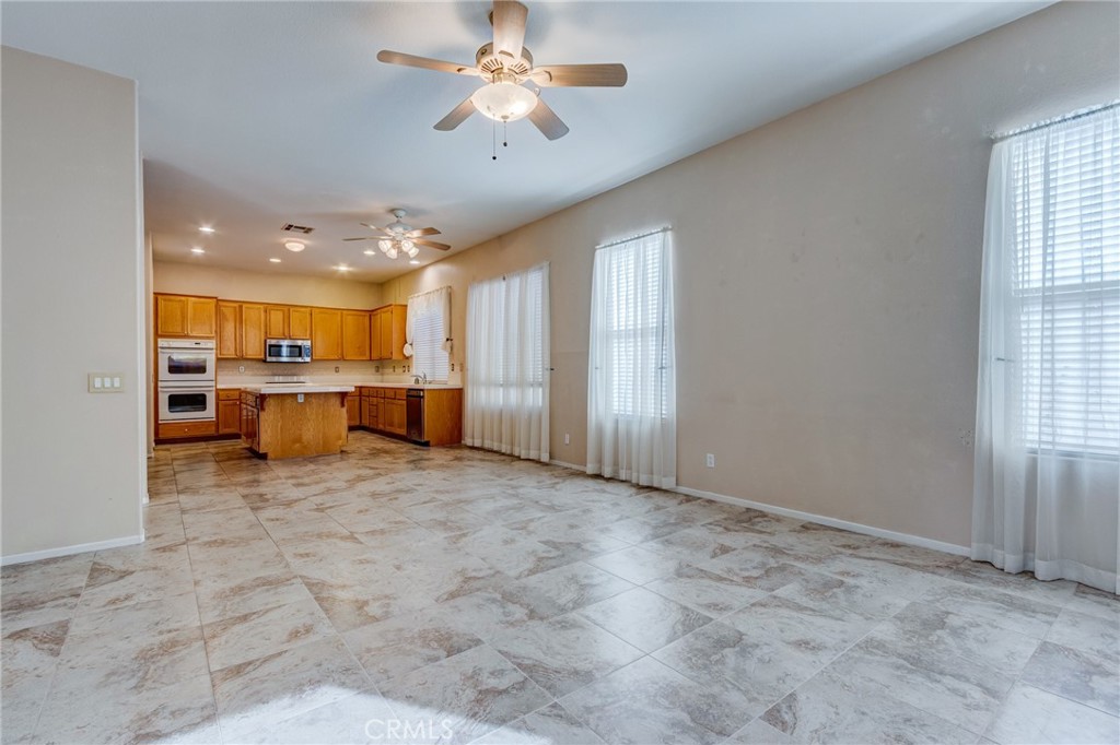 28667 Peach Springs