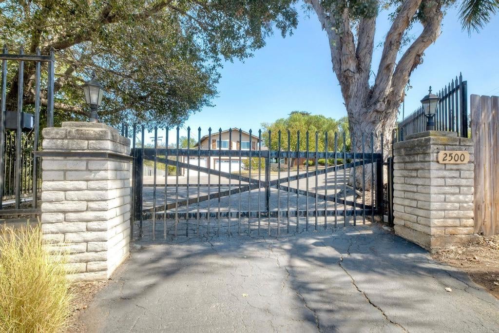 2500 Cranston Drive