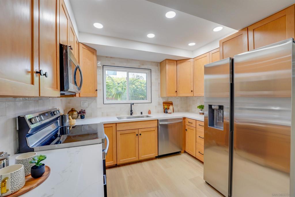 6069 Rancho Mission Rd 105
