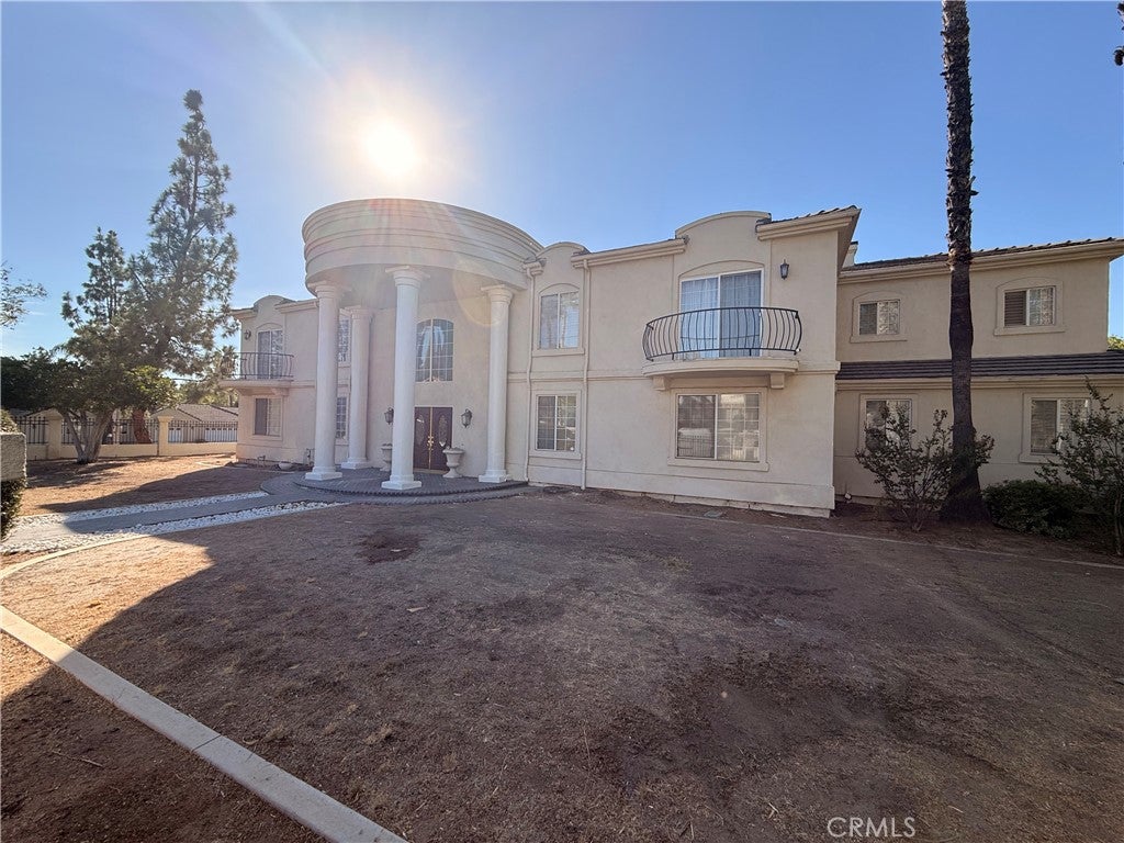 6939 Orozco Dr