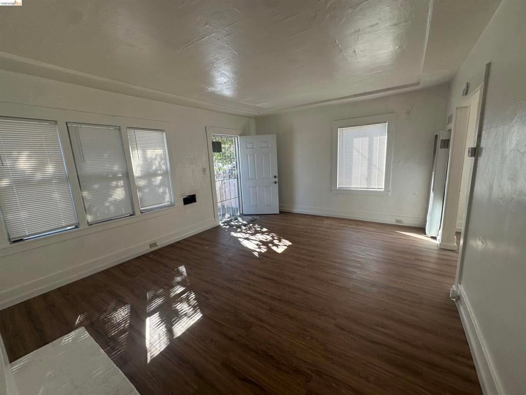 3316 Macarthur Blvd Blvd, Oakland CA 94602